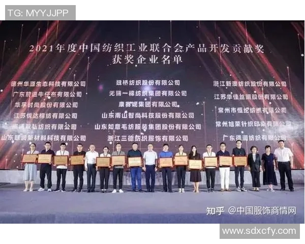 重庆足球队运营革新探索：从管理模式到市场营销的全方位升级之路