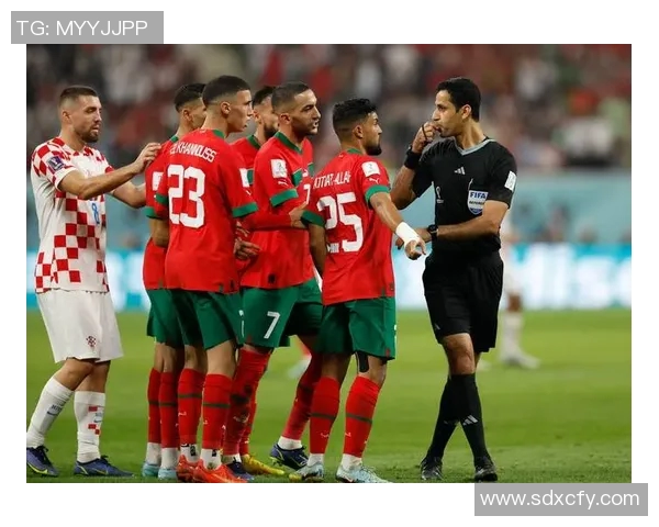 他在绿茵场上闪耀光芒的足球明星传奇故事