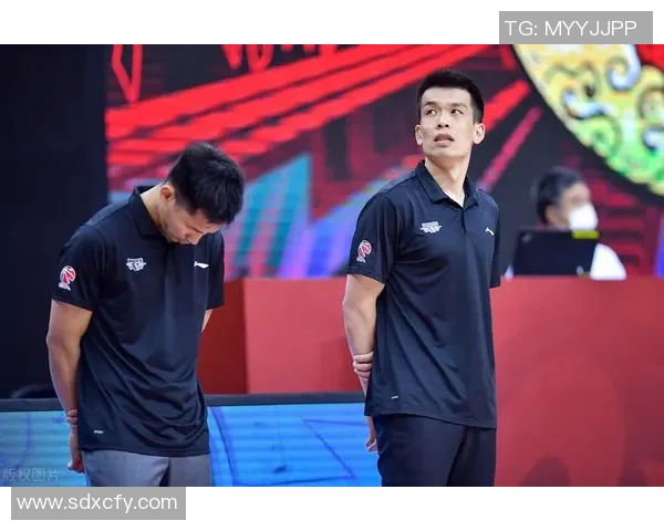 探索北京篮球队独特节奏体系下的战术运用与比赛策略分析 探索北京篮球队独特节奏体系下的战术运用与比赛策略分析